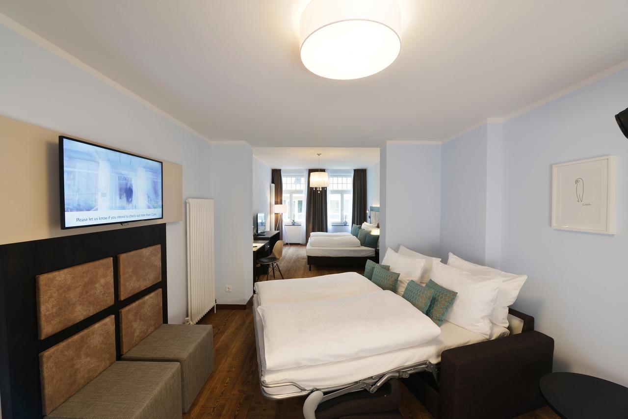 Uhu Gaestehaus Superior Köln Eksteriør billede